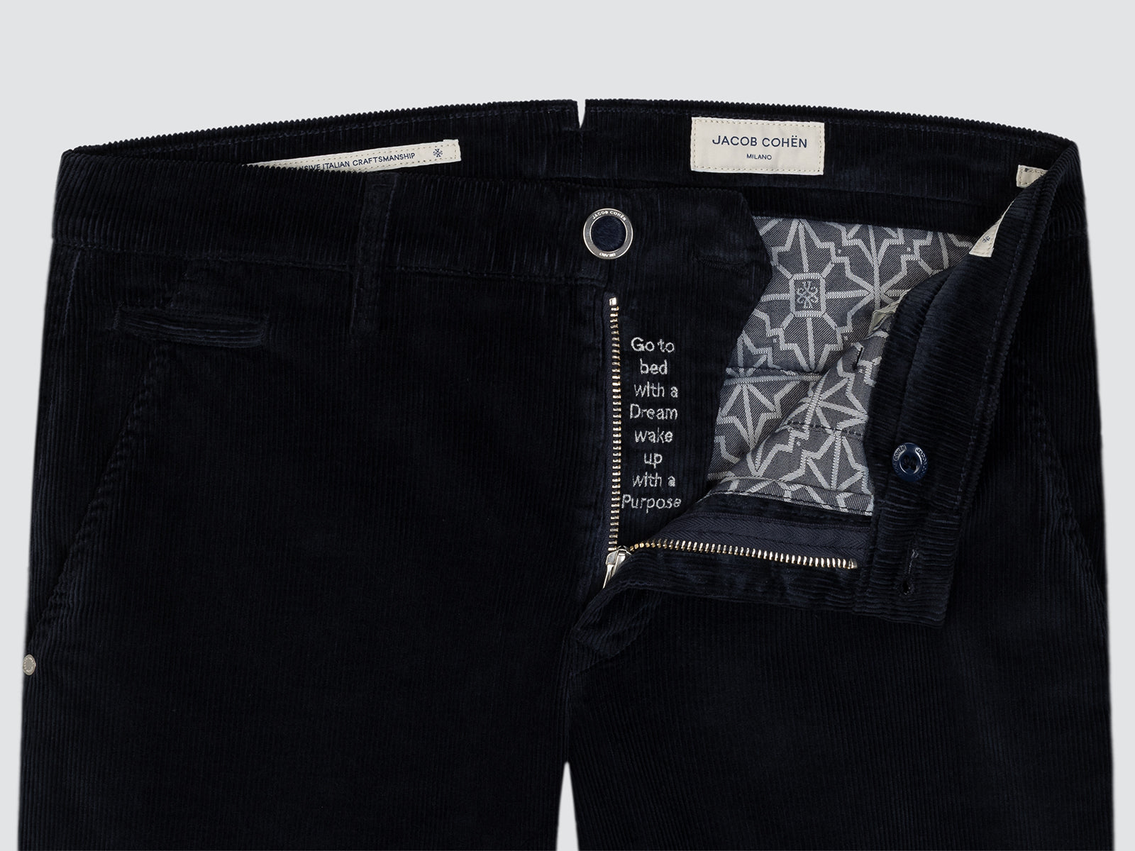 Bobby Slim Chino Broek Marineblauwe Stretch Corduroy