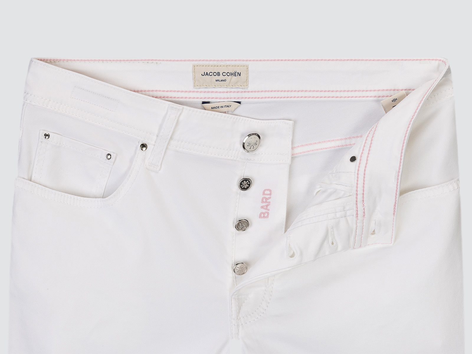 Whitepants 5 pockets Jacob Cohen with visible branding on a light gray background