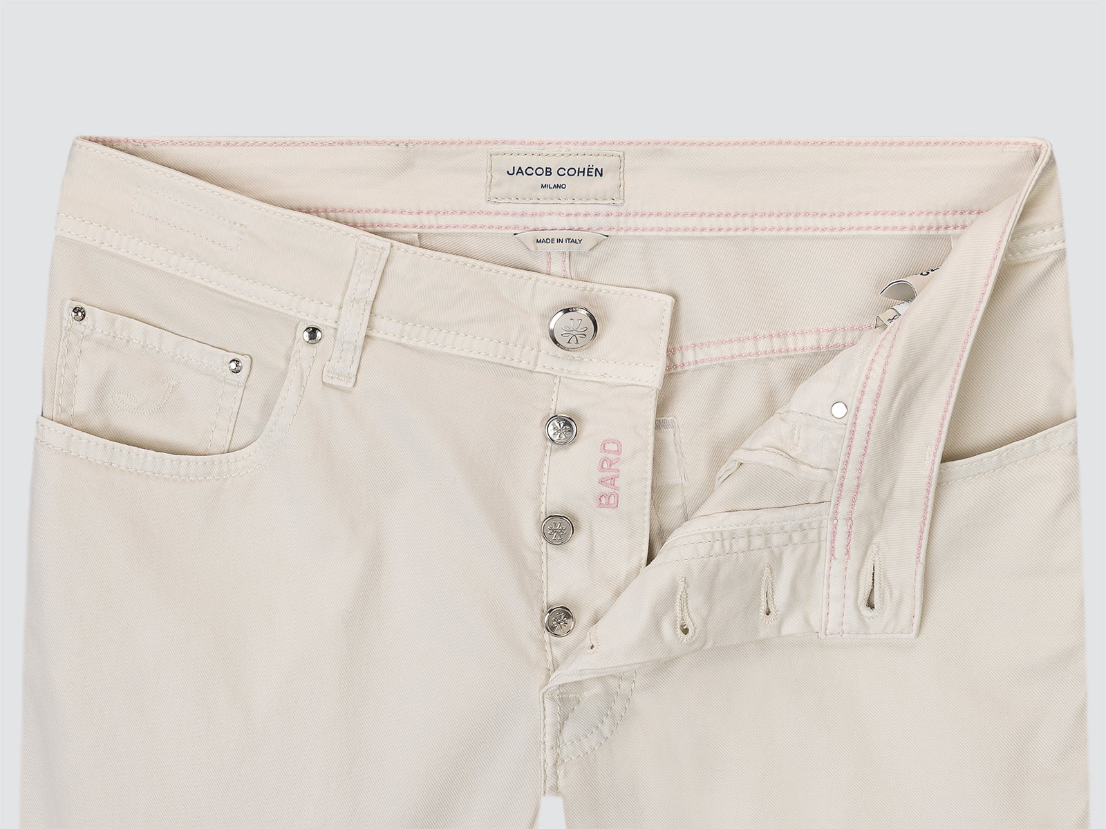 Bard pantalon en sarga elástica blanco roto