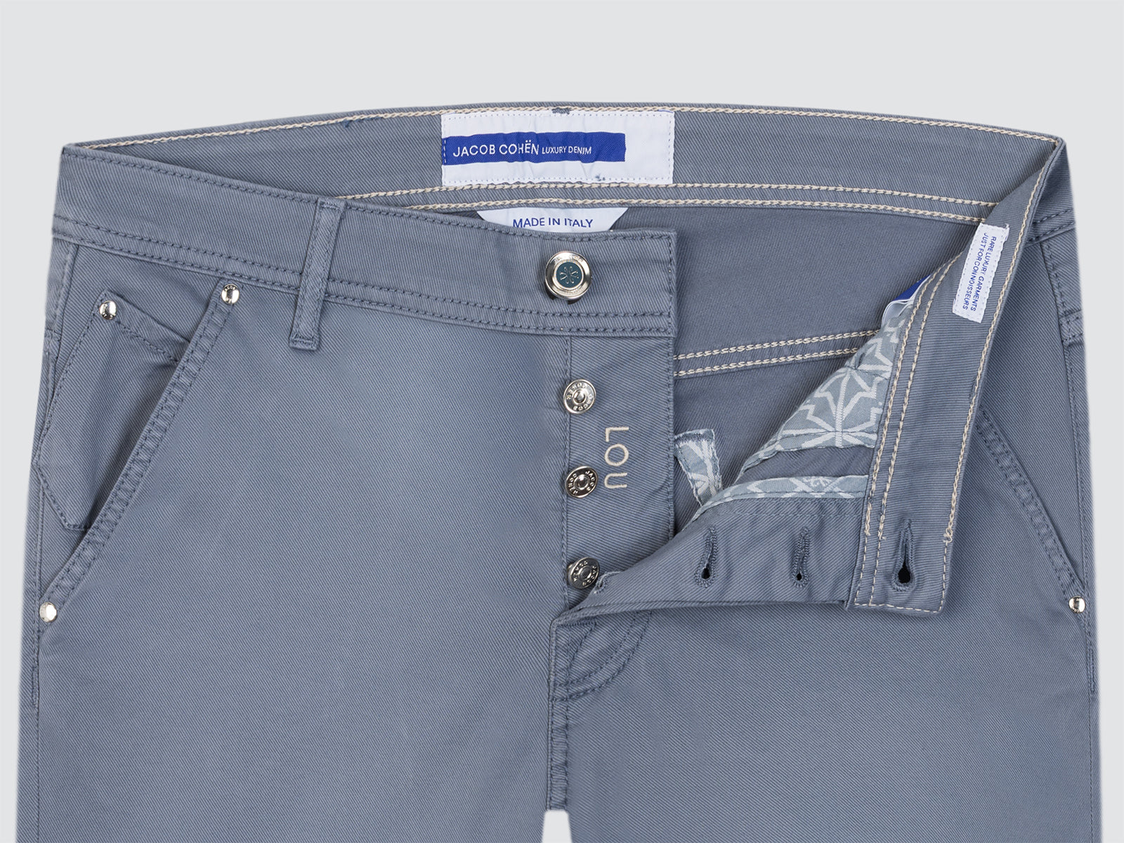 Lou bermuda leiblauwe stretch katoen lyocell