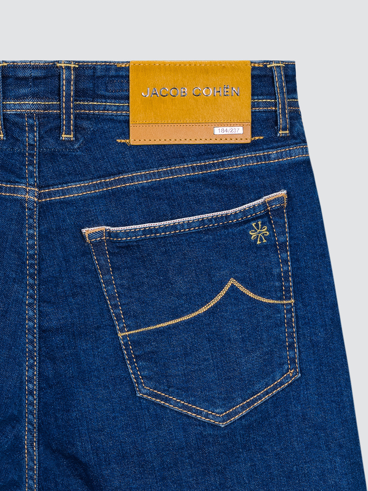 Jacob Cohen Bard Limited edition yellow patch