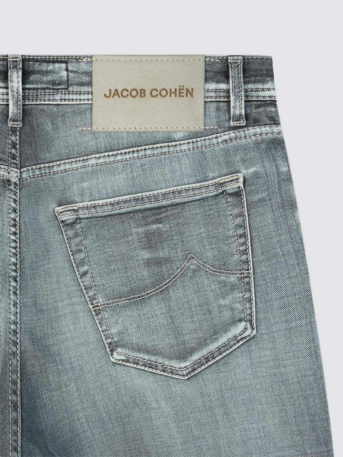 Nick Slim superslank in grijze Super Stretch Denim Jacob Cohen