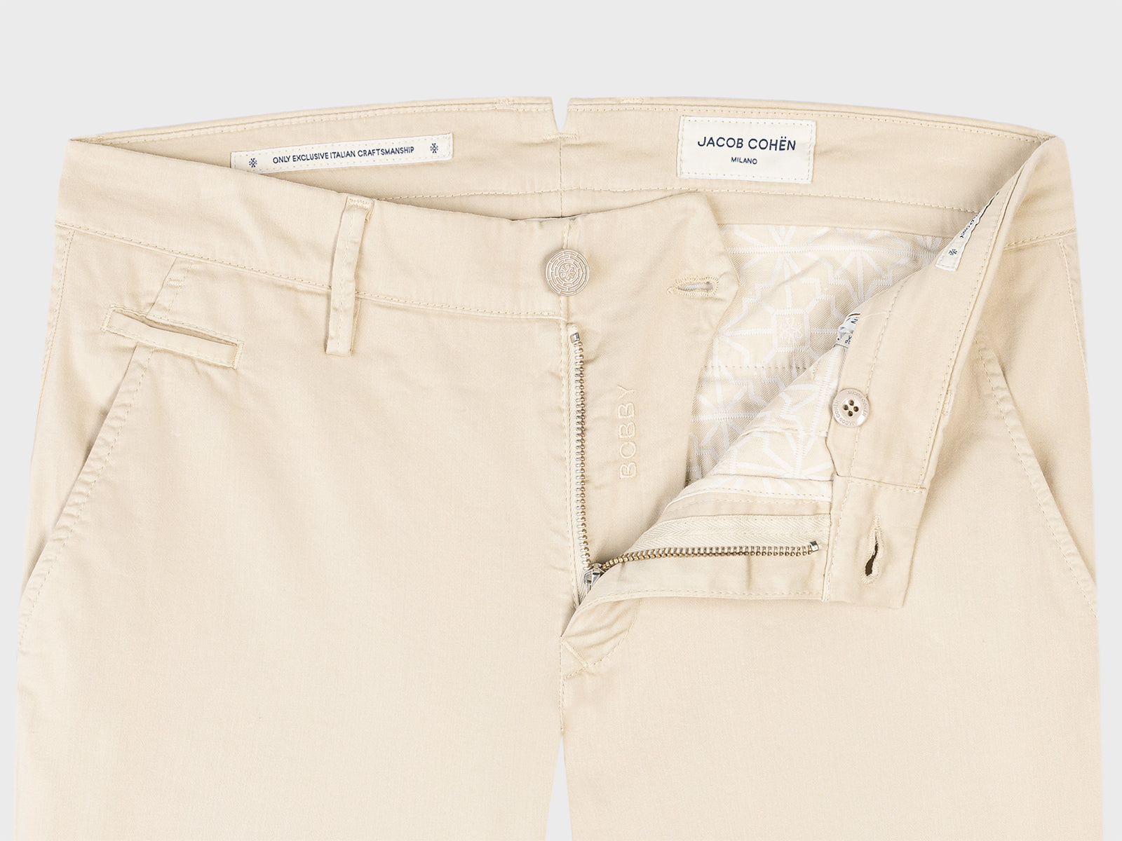 Bobby Slim Chino Pants in light beige Stretch Cotton