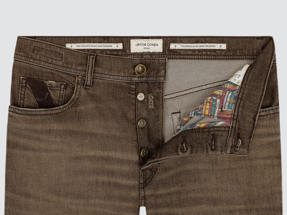 Edo — Jeans droit confort marron