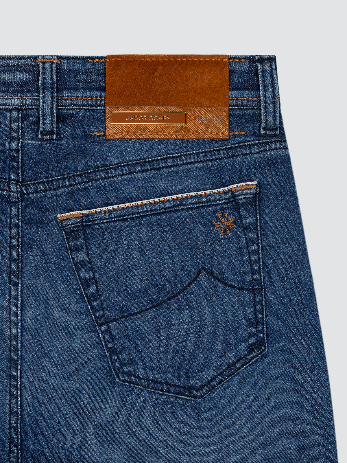 Jeans Jacob Cohën limited edition blue with orange patch bard back view