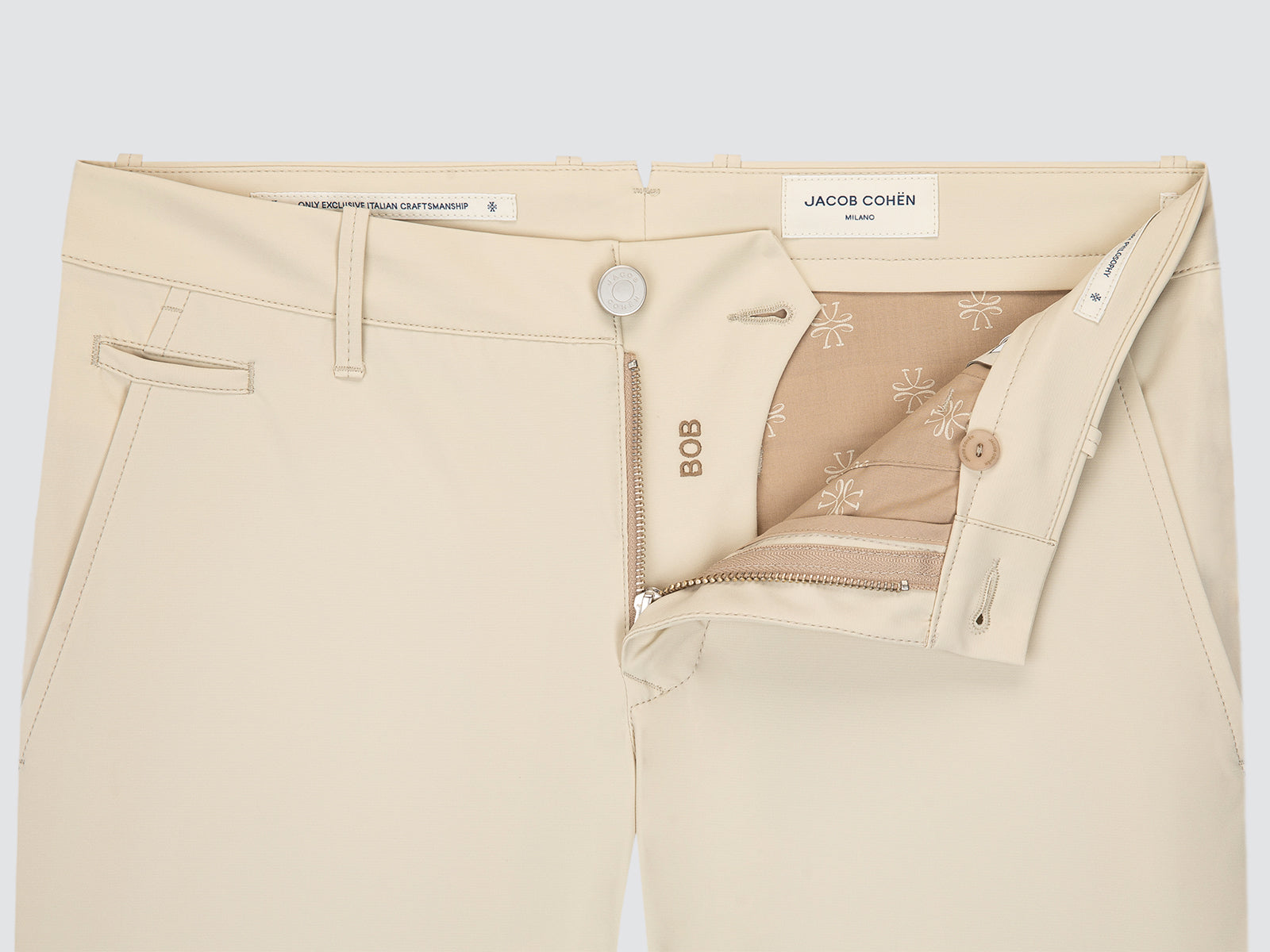 Short Bob Bermuda en microfibre technique beige