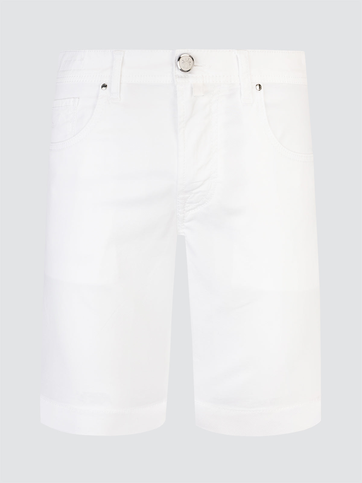 White short Jacob Cohen Nicolas on a light gray background