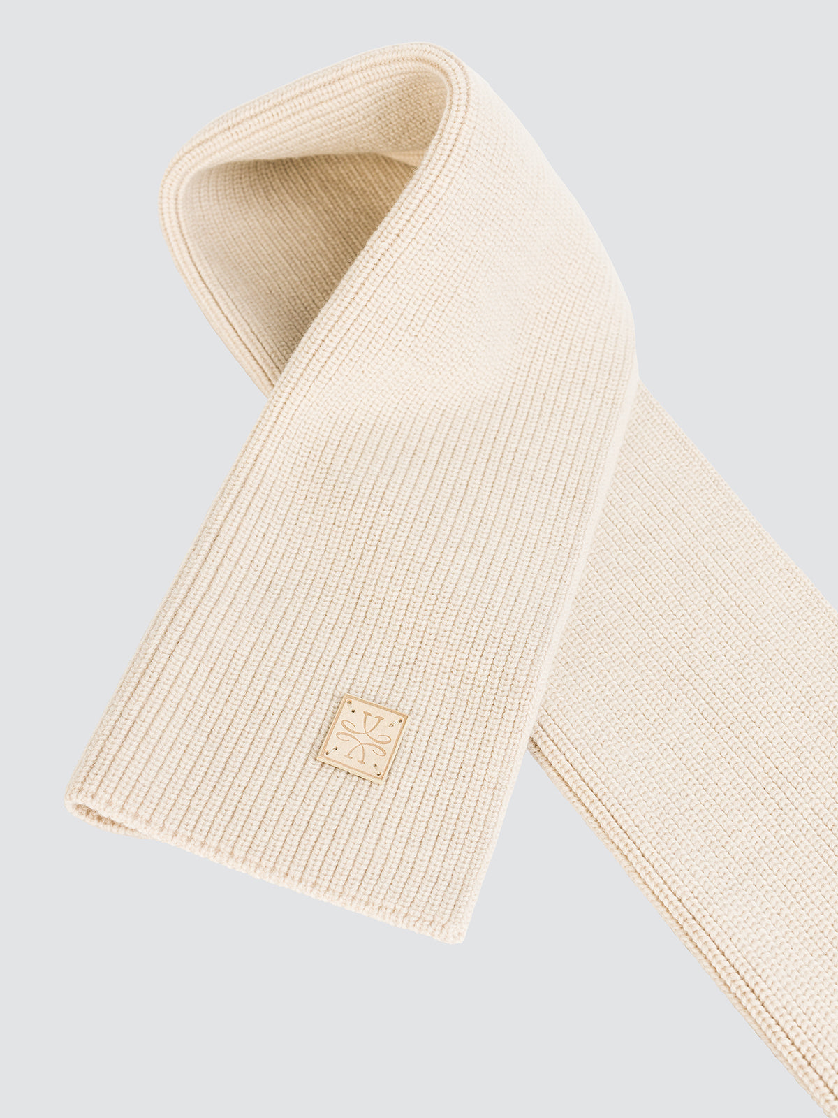 Light beige wool scarf