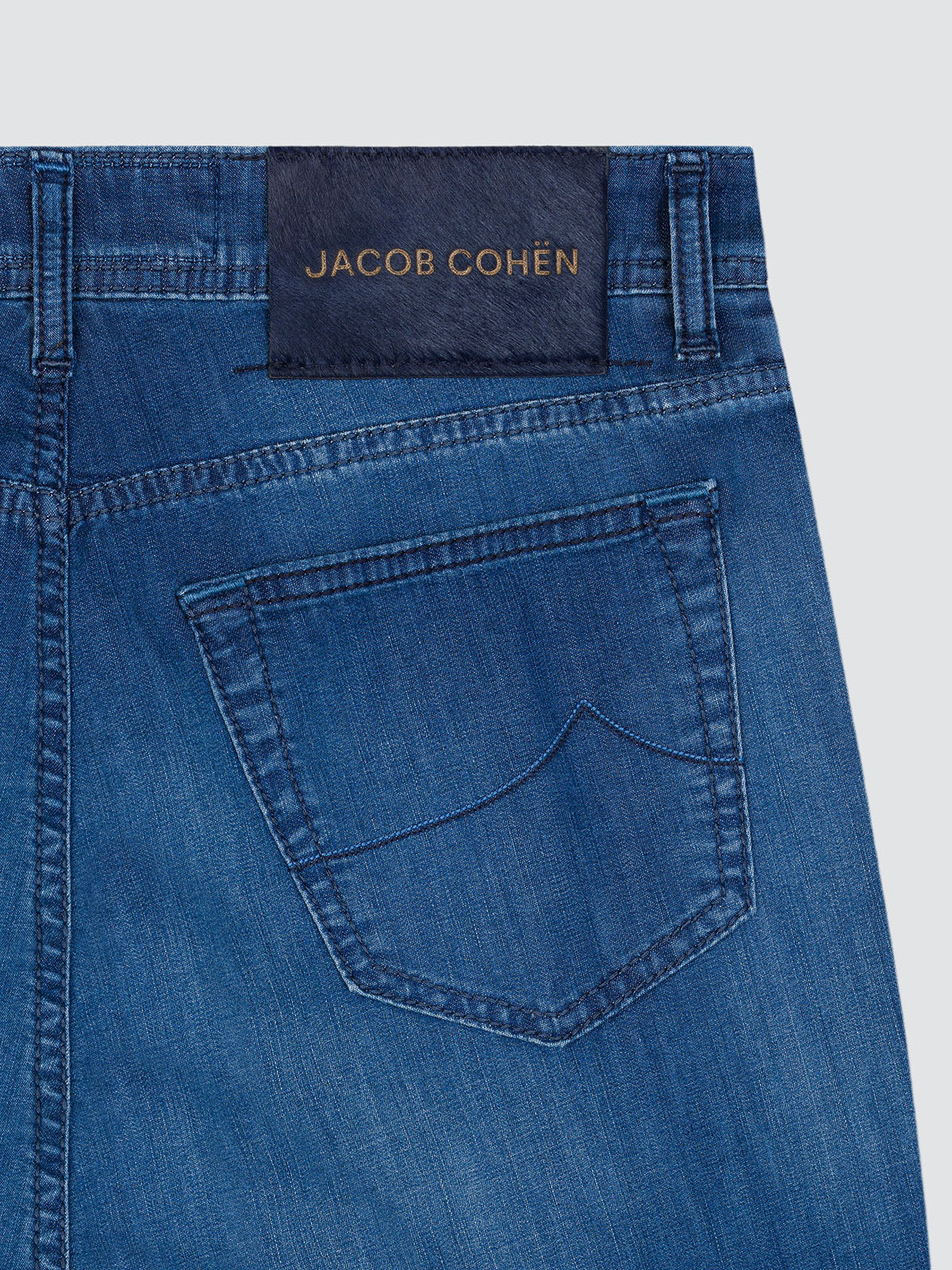 POWER STRETCH DENIM JACOB COHEN BARD SUMMER 2025