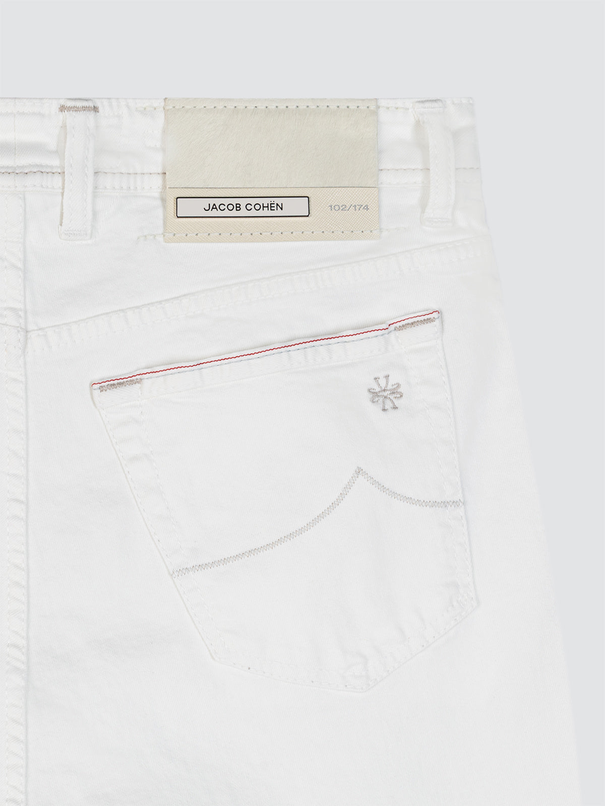 Bard stretch limited edition witte jeans met klokknoop