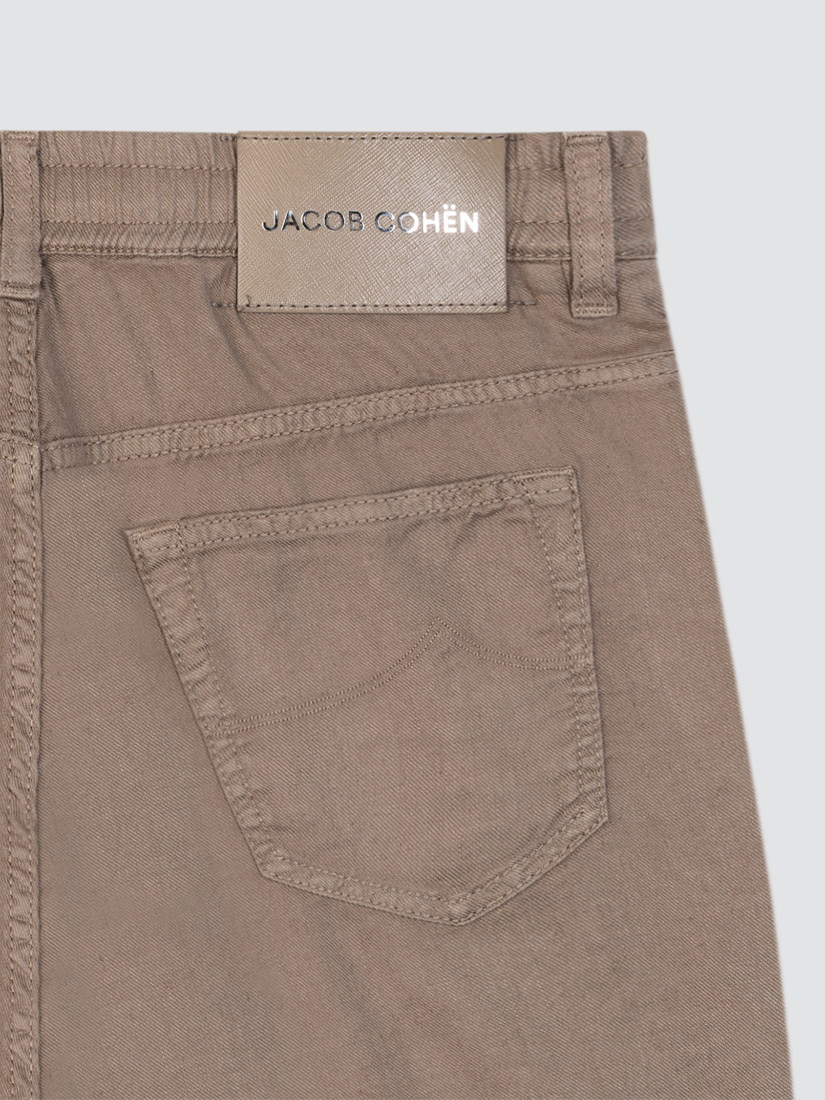 Leo shorts in linen and cotton stretch elephant brown