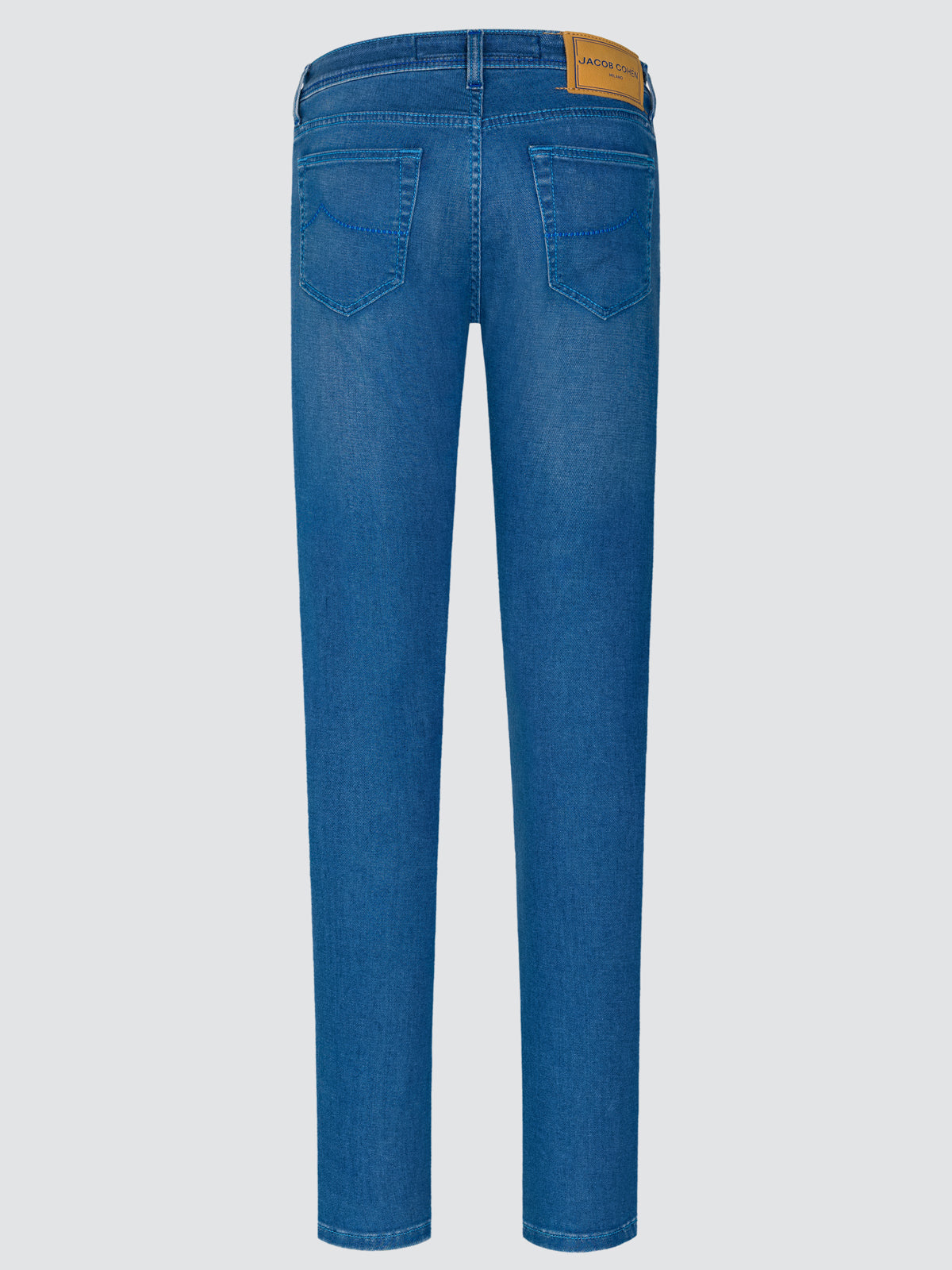 Jean 5 poches Bard en denim bleu moyen confortable Jacob Cohen